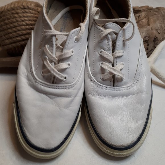 White Leather | Sperry Top-Sider | Deck Sneakers | Vintage - Picture 2 of 11